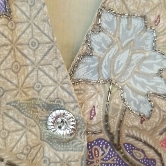 Multi-colored button down Vest - Picture 2 of 5